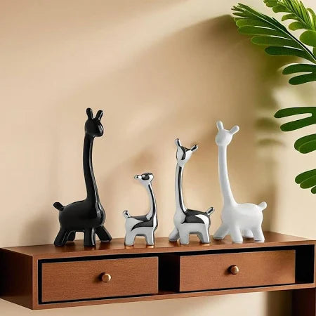 Ekhasa Giraffe Family ShowPieces